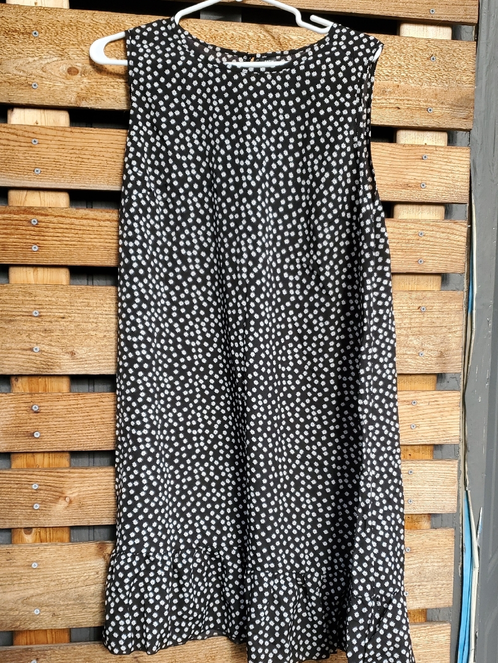 SHEIN Black with sm white flowers Sleeveless A-line Midi Dress 1XL